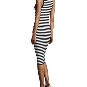 VEUC sz L MK Navy White Striped Viscose Dress with Neckline/Shoulder Cutouts